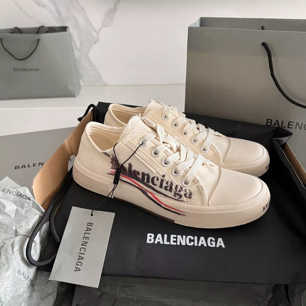 Sleek 7990 Balenciaga Casual Shoes For Men