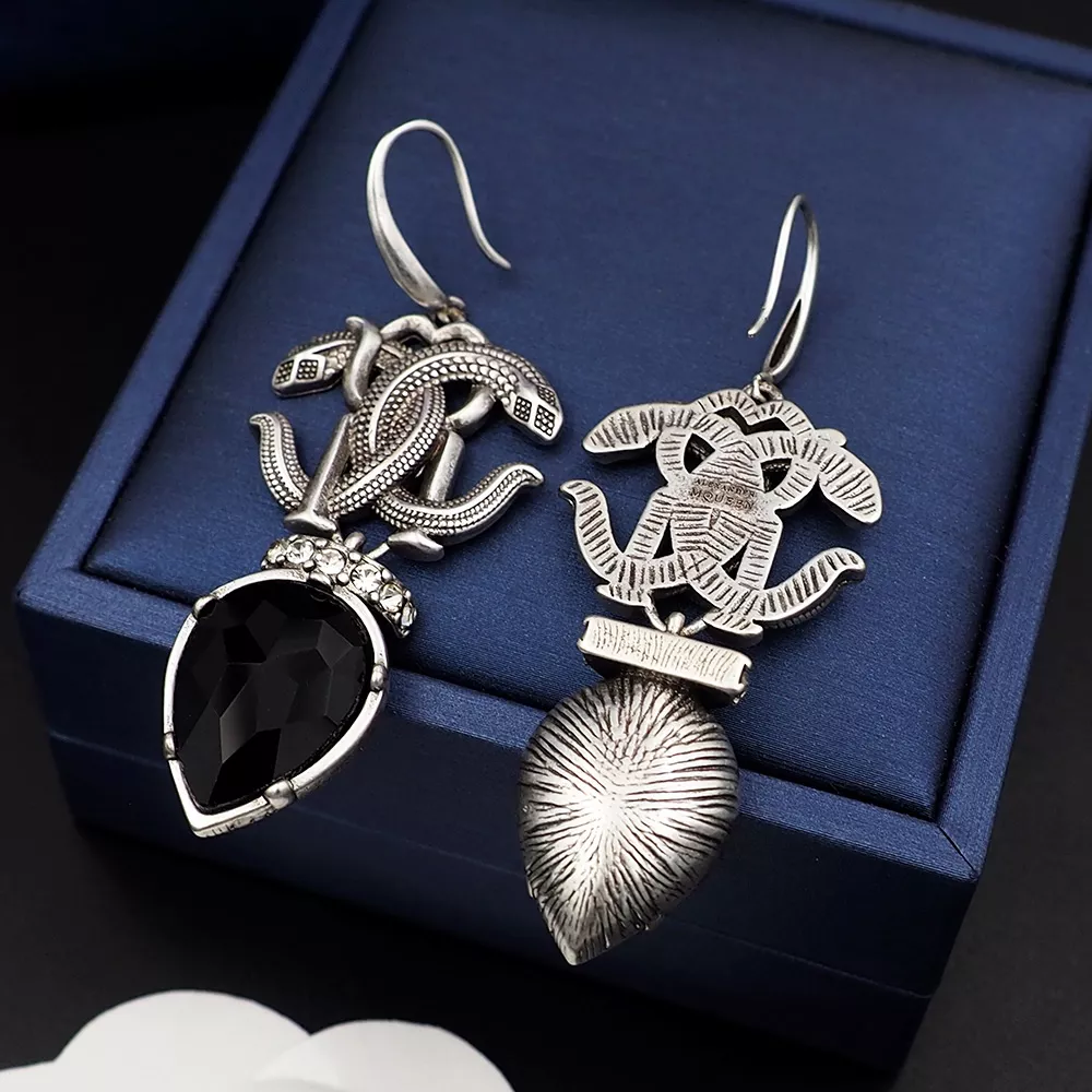 Sleek 800 Alexander McQueen Earrings For Women