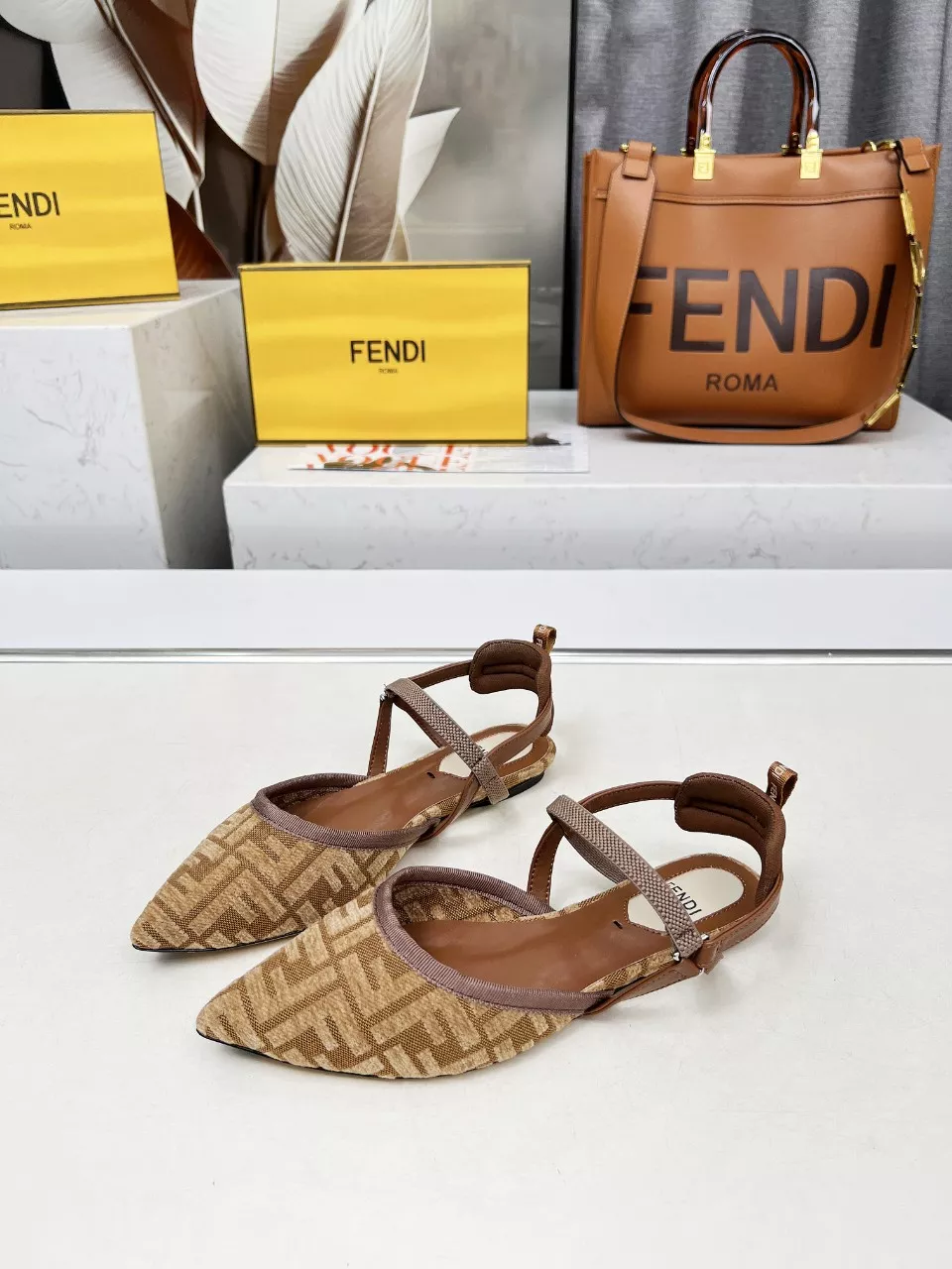 Sleek 8087 Fendi Sandal For Women