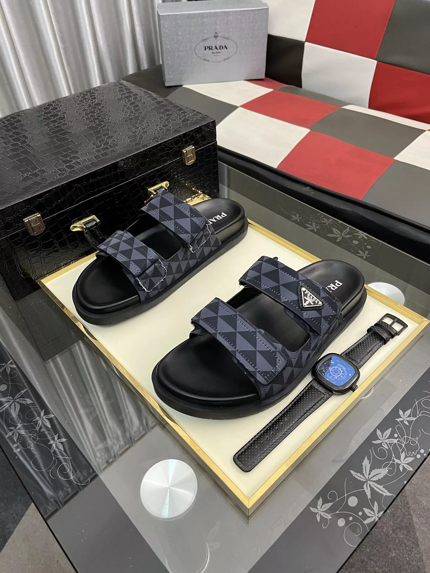 Sleek 8190 Prada Slippers For Men