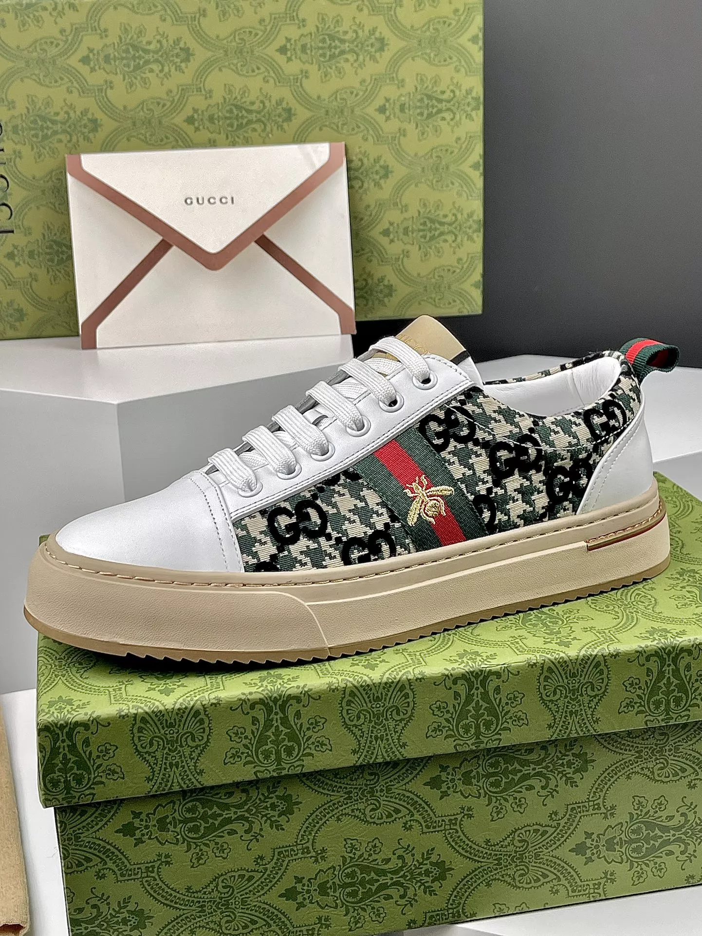 Sleek 8331 Gucci Casual Shoes For Men