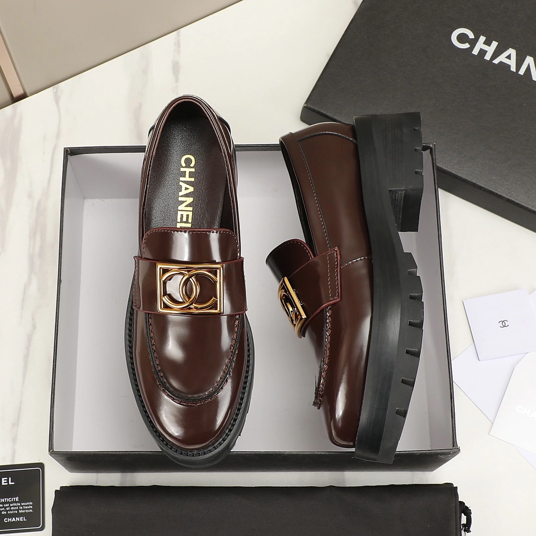 Sleek 8367 Chanel Leather Shoes For Women