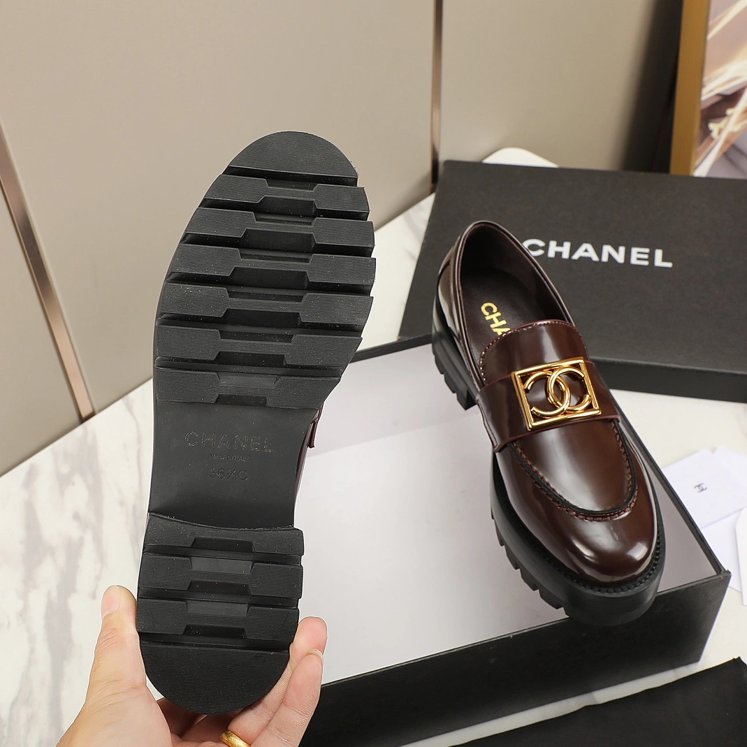 Sleek 8367 Chanel Leather Shoes For Women