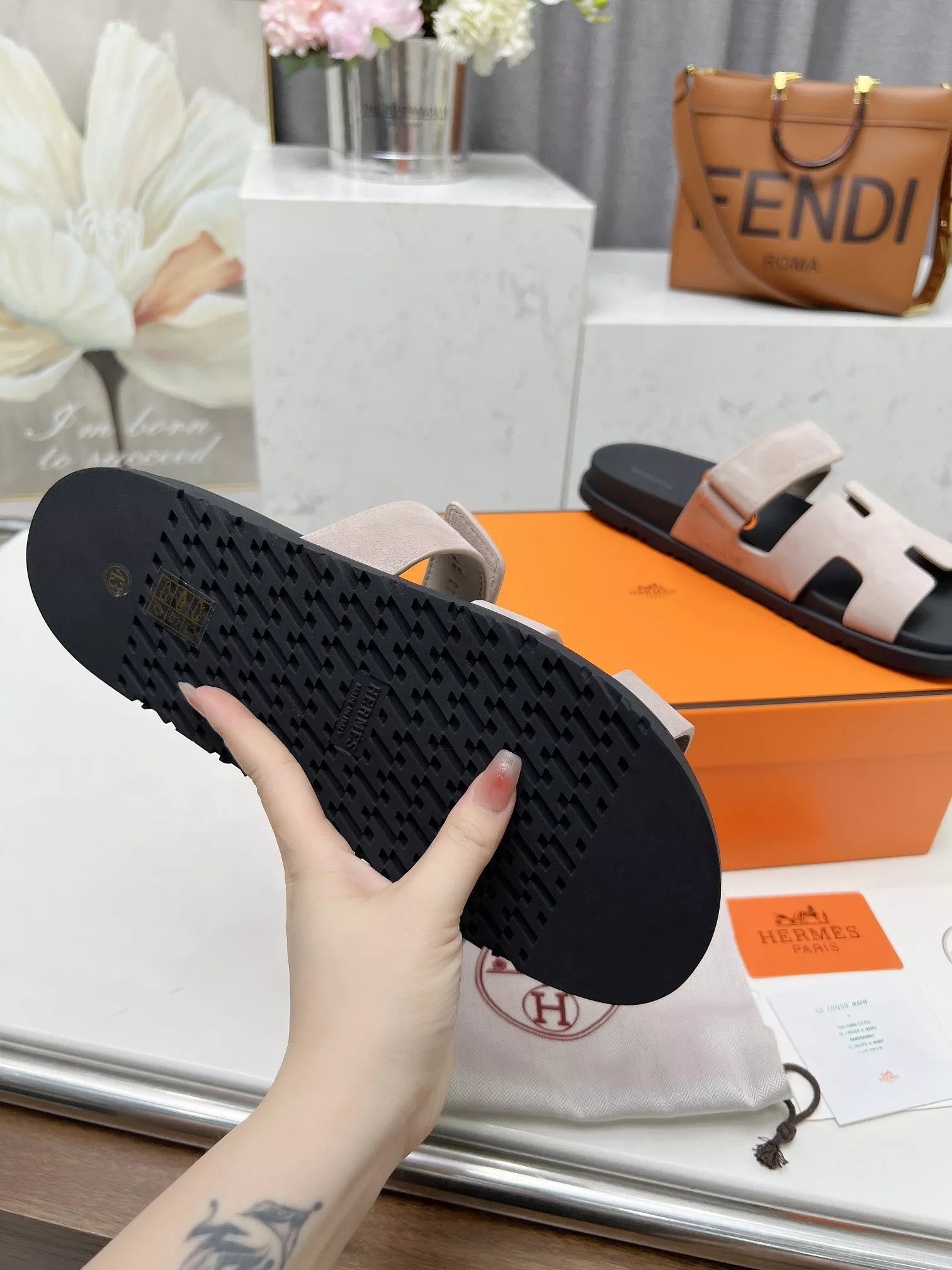Sleek 8404 Hermes Slippers For Men