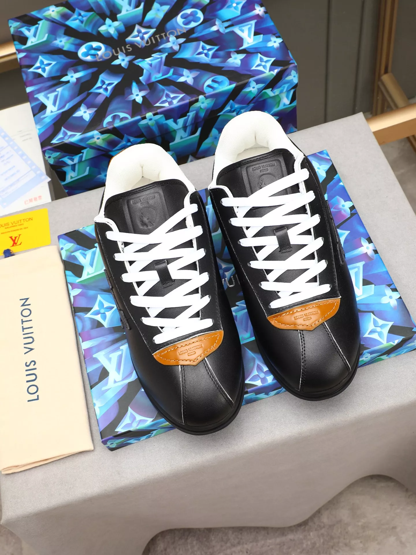 Sleek 8436 Louis Vuitton Casual Shoes For Men