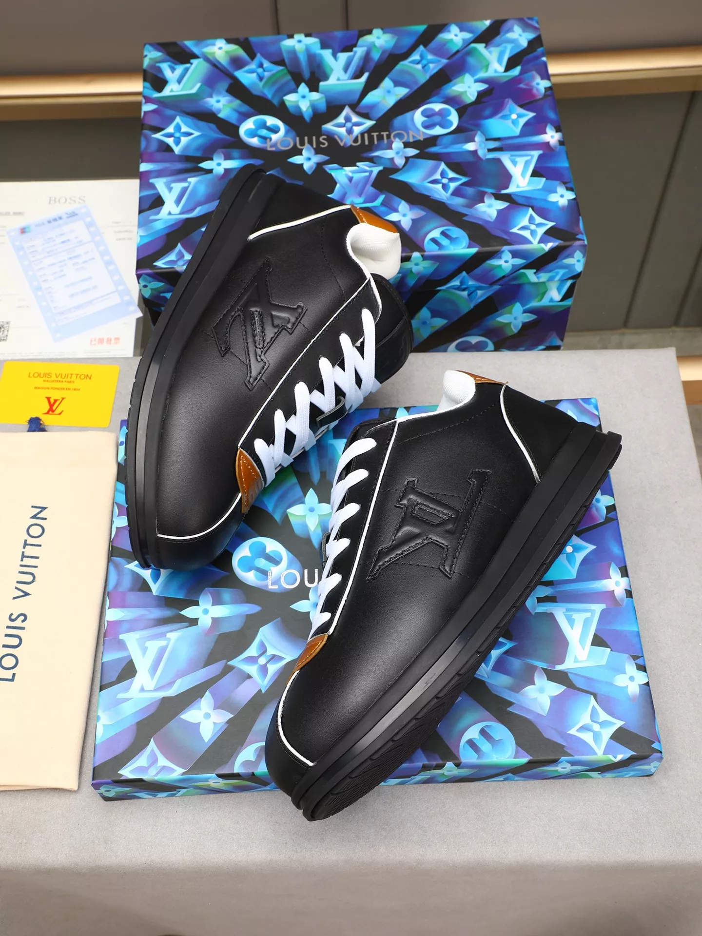 Sleek 8436 Louis Vuitton Casual Shoes For Men