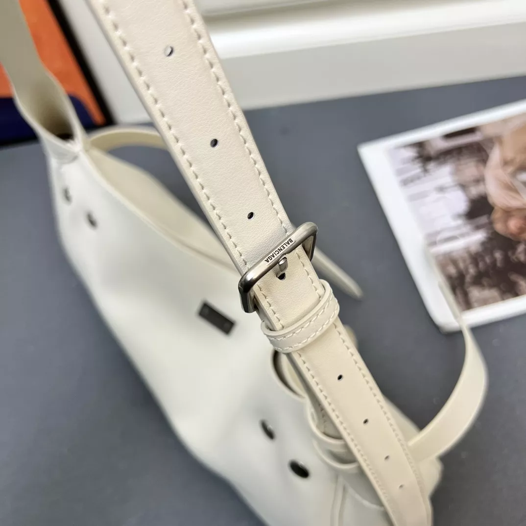 Sleek 8444 Balenciaga AAA Quality Shoulder Bags For Women