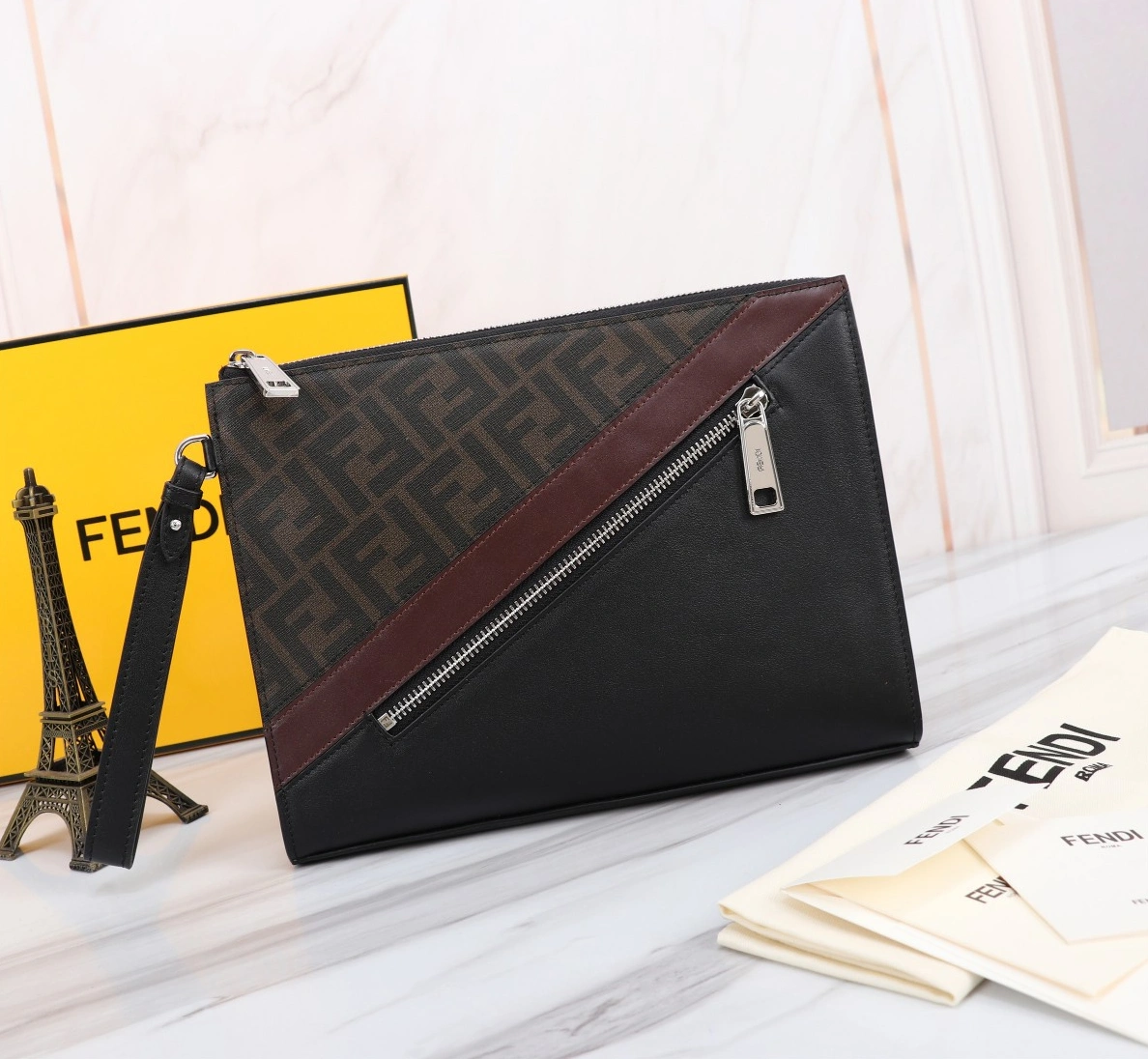 Sleek 8517 Fendi AAA Man Wallets