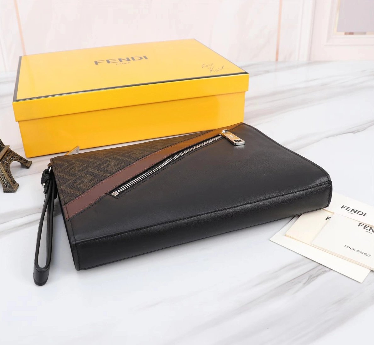 Sleek 8517 Fendi AAA Man Wallets