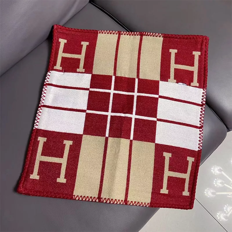 Sleek 8554 Hermes Cushion