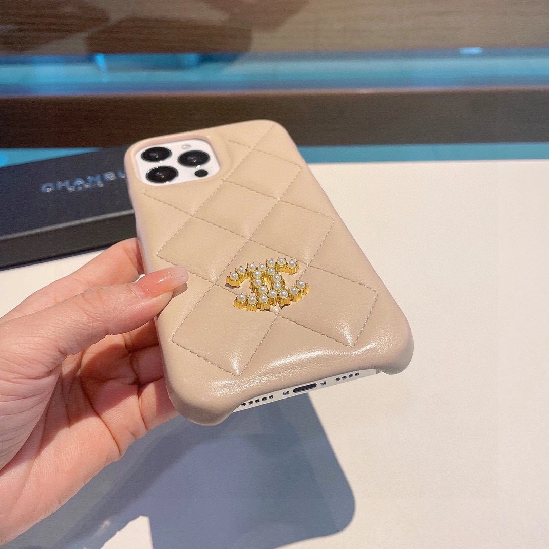 Sleek 8576 Chanel iPhone Case