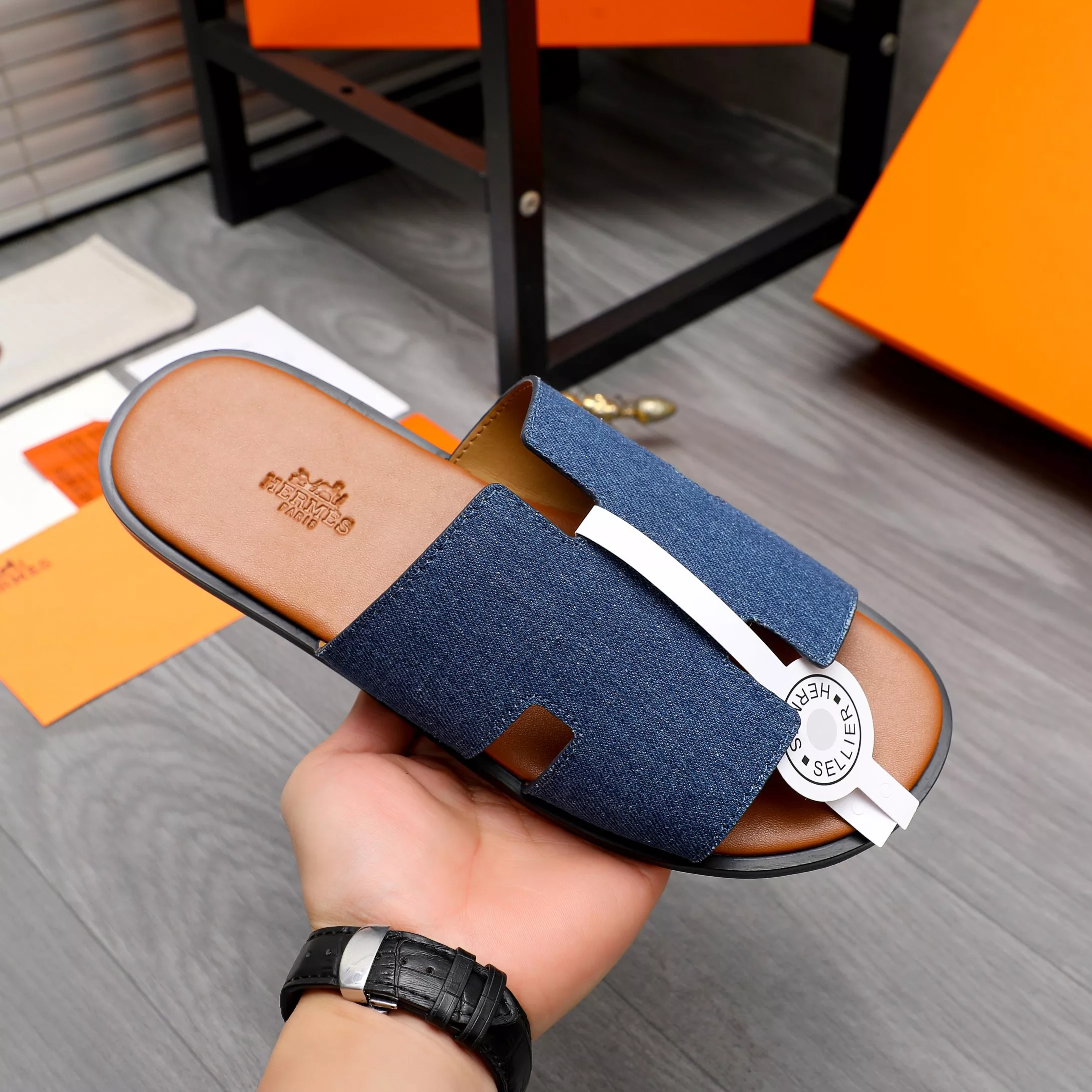 Sleek 8626 Hermes Slippers For Men