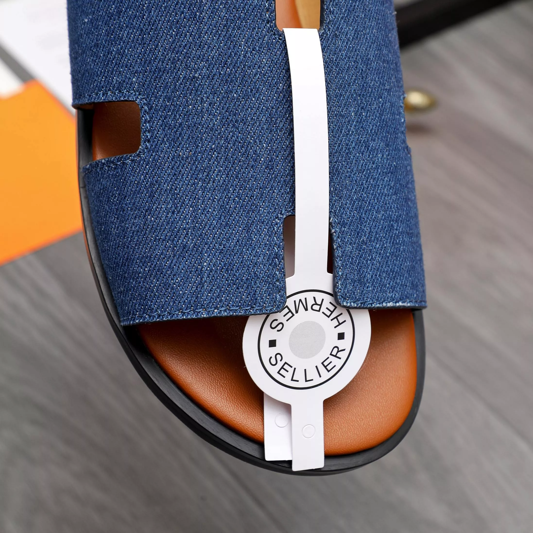 Sleek 8626 Hermes Slippers For Men