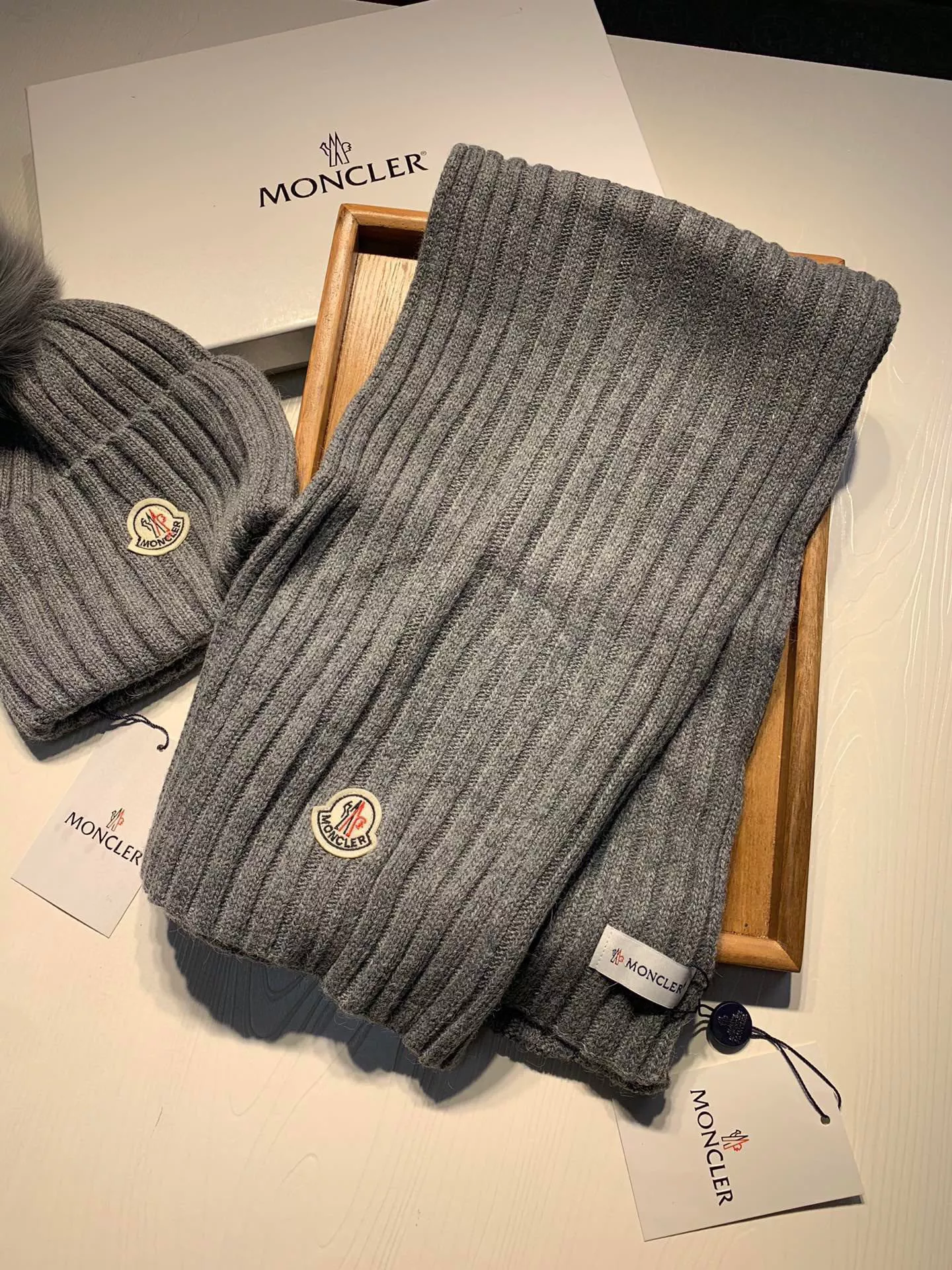 Sleek 8651 Moncler Hat and Scarf Set