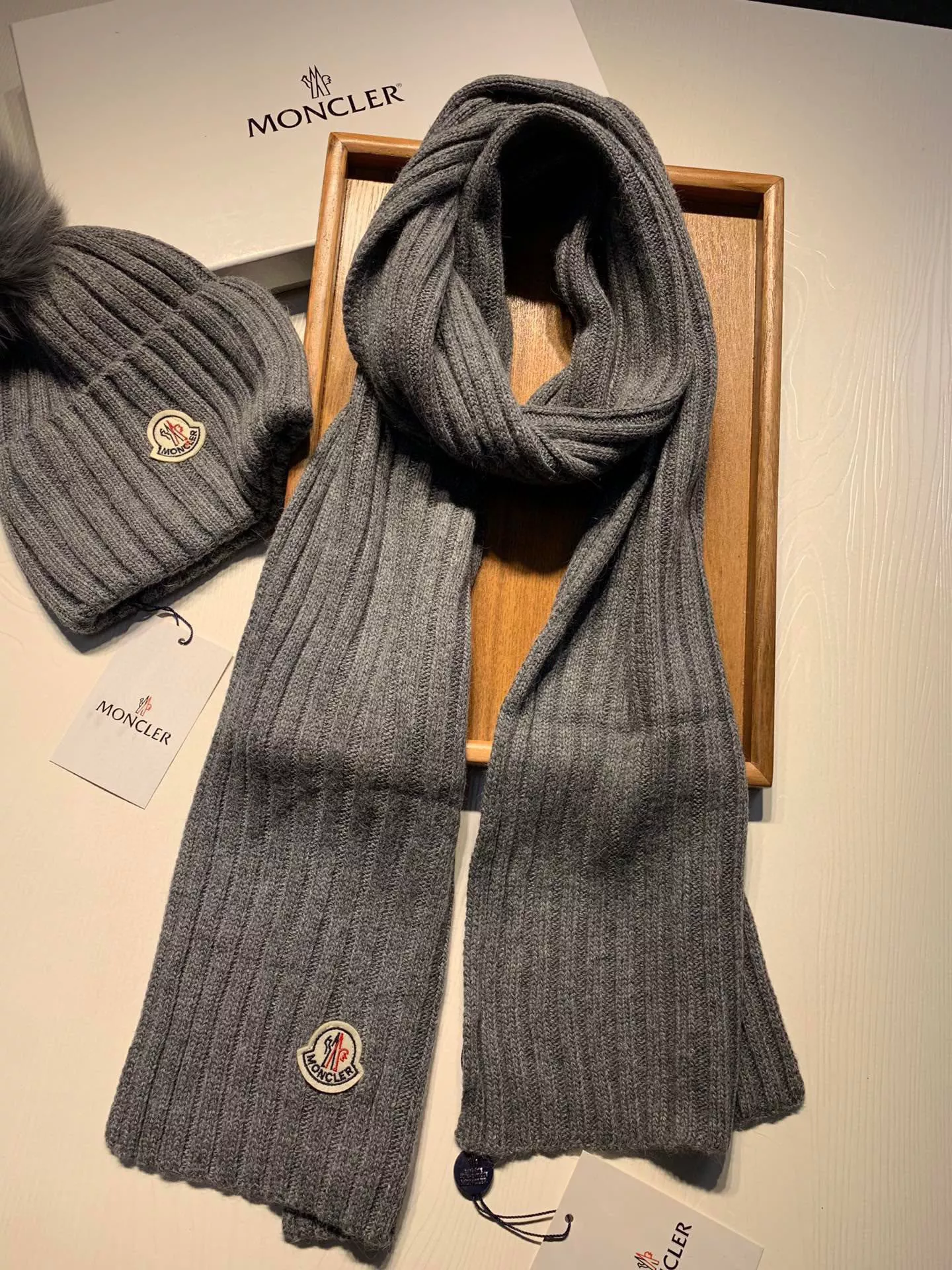 Sleek 8651 Moncler Hat and Scarf Set