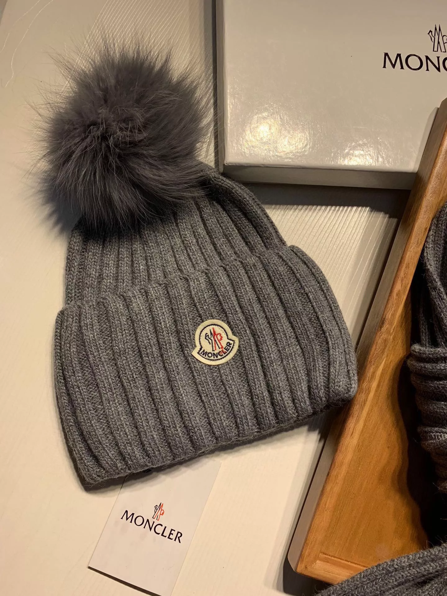 Sleek 8651 Moncler Hat and Scarf Set