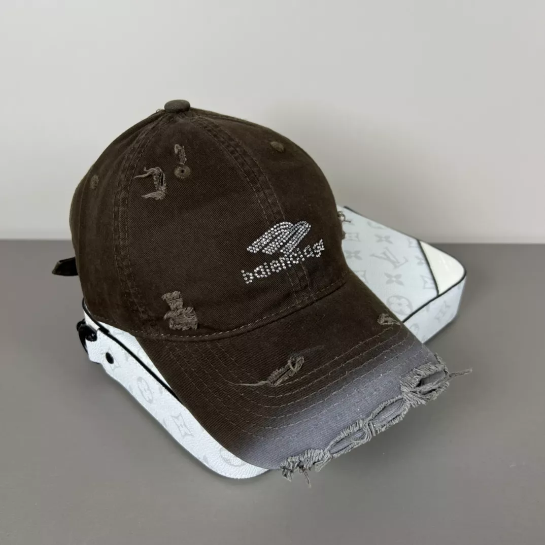 Sleek 8777 Balenciaga Caps