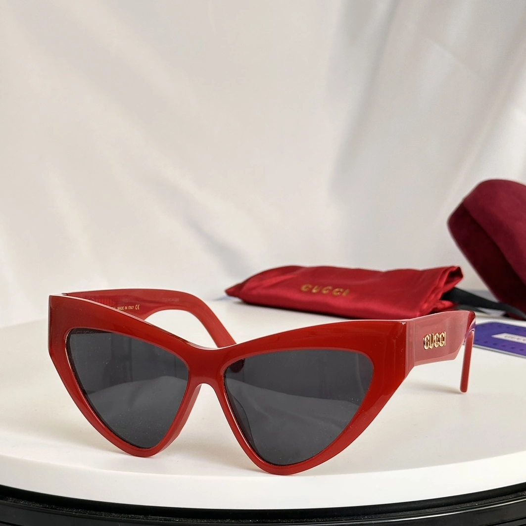 Sleek 8811 Gucci AAA Quality Sunglasses