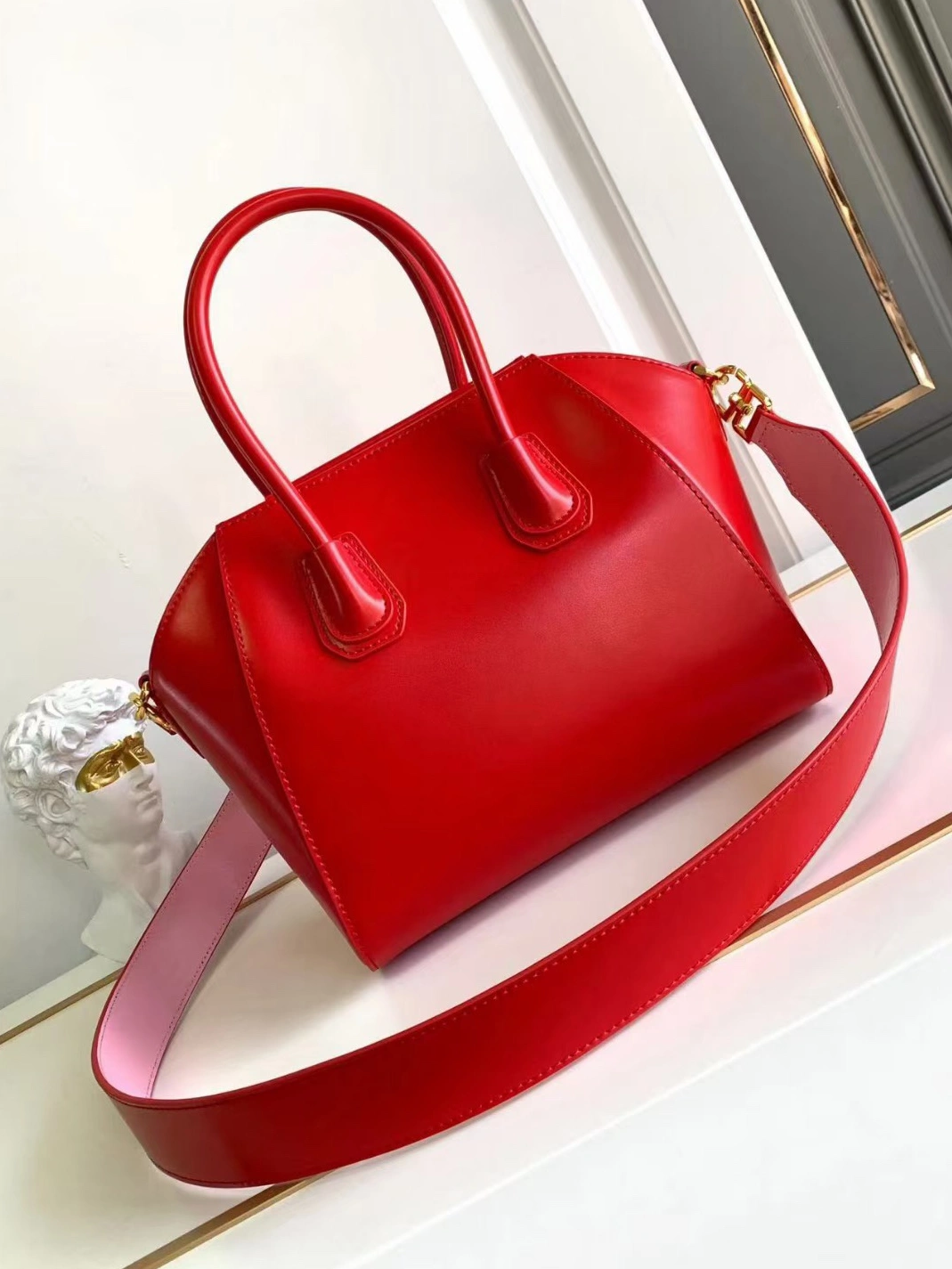 Sleek 8875 Givenchy AAA Quality Handbags For Women