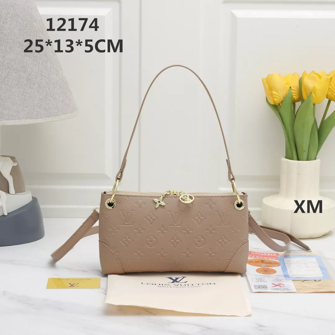Sleek 9018 Louis Vuitton Messenger Bags For Women