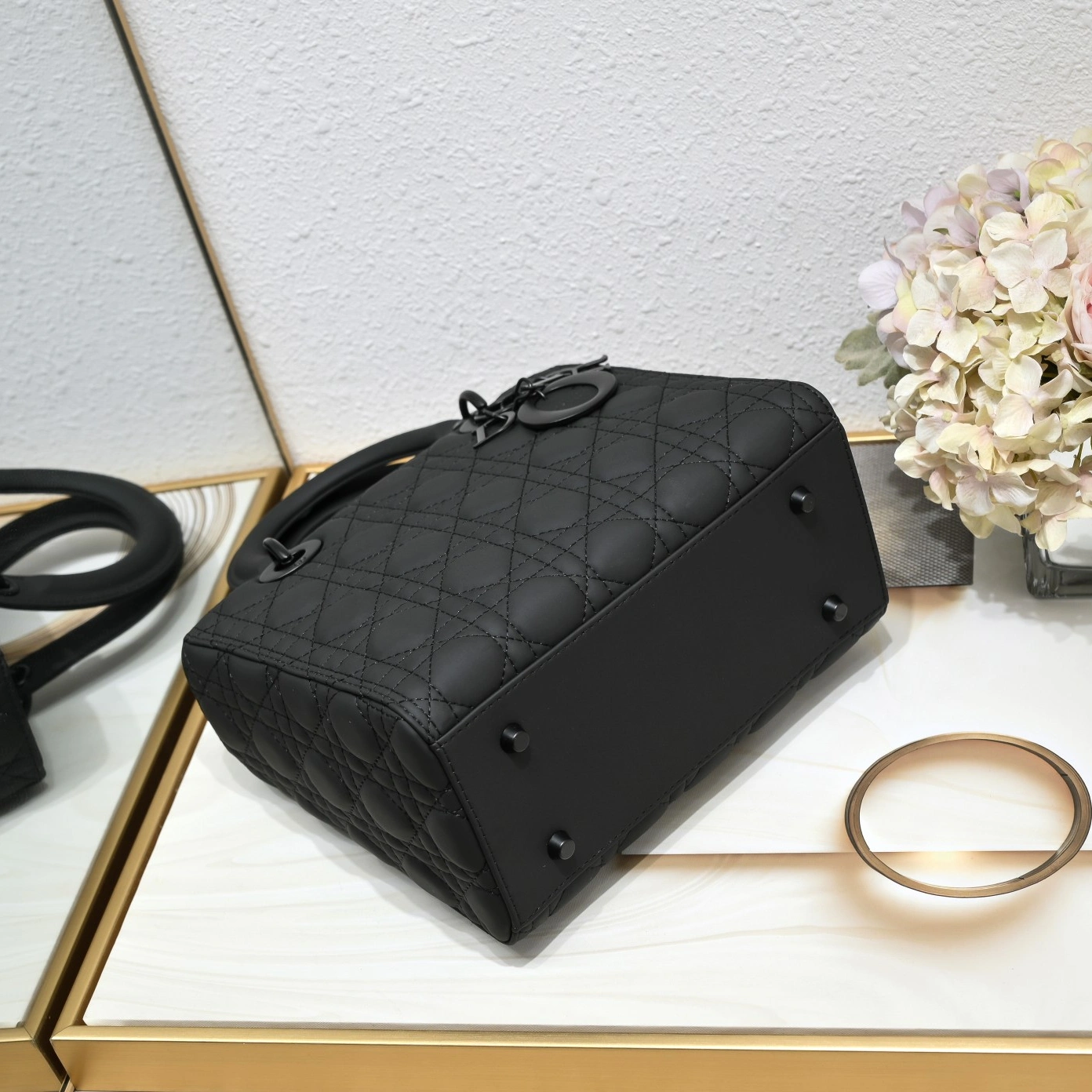 Sleek 9033 Christian Dior AAA Quality Handbags For Women