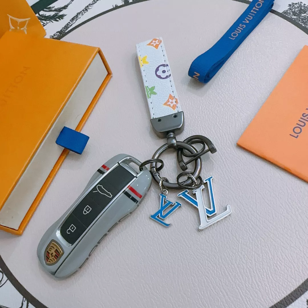 Sleek 9040 Louis Vuitton LV Key Holder And Bag Buckle