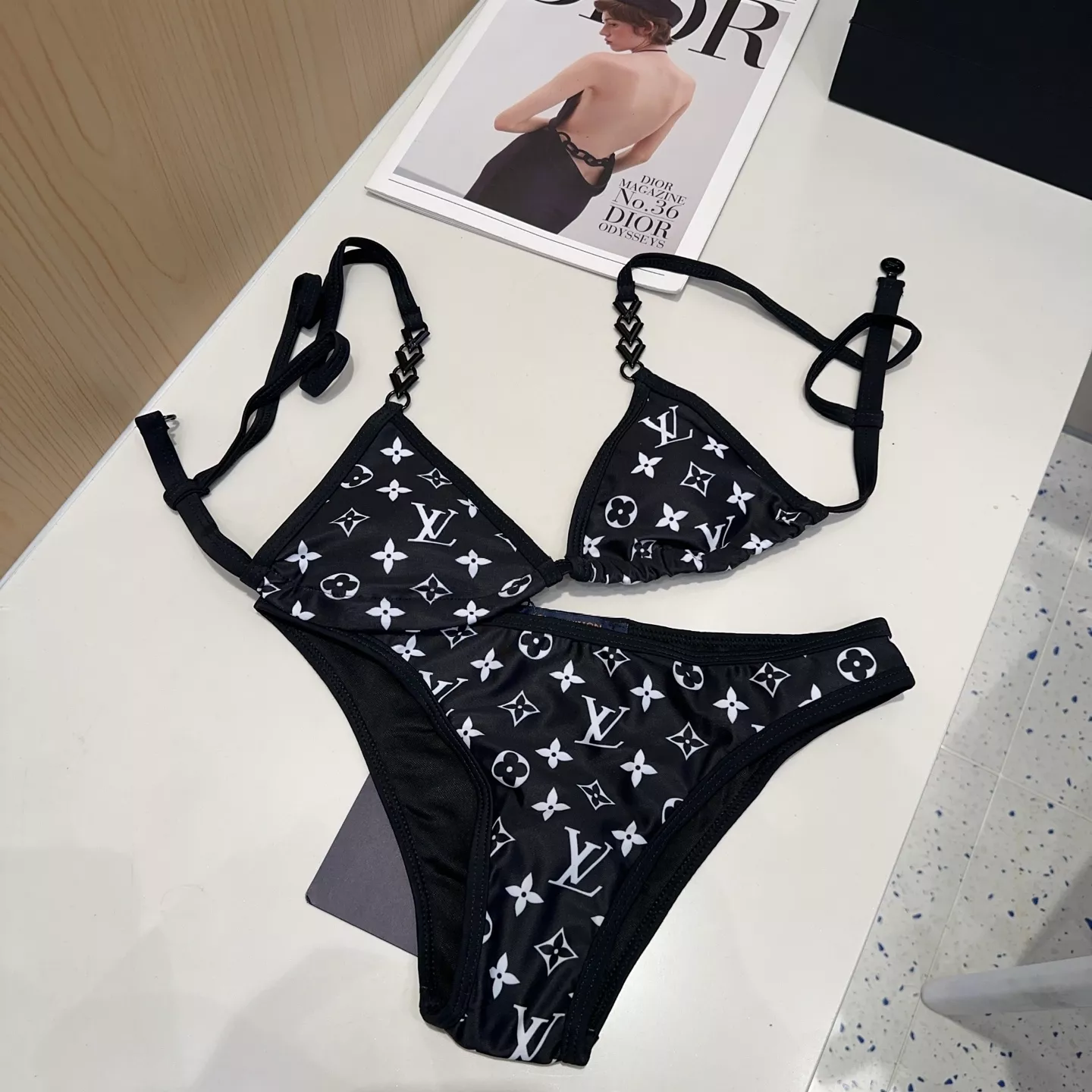 Sleek 9105 Louis Vuitton LV Bathing Suits For Women