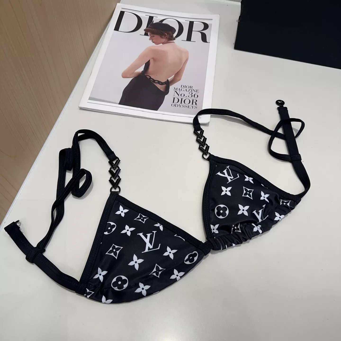 Sleek 9105 Louis Vuitton LV Bathing Suits For Women