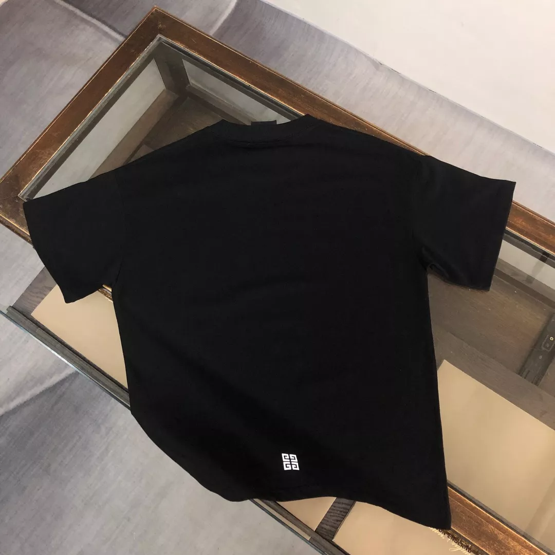 Sleek 9130 Givenchy T-Shirts Short Sleeved For Men