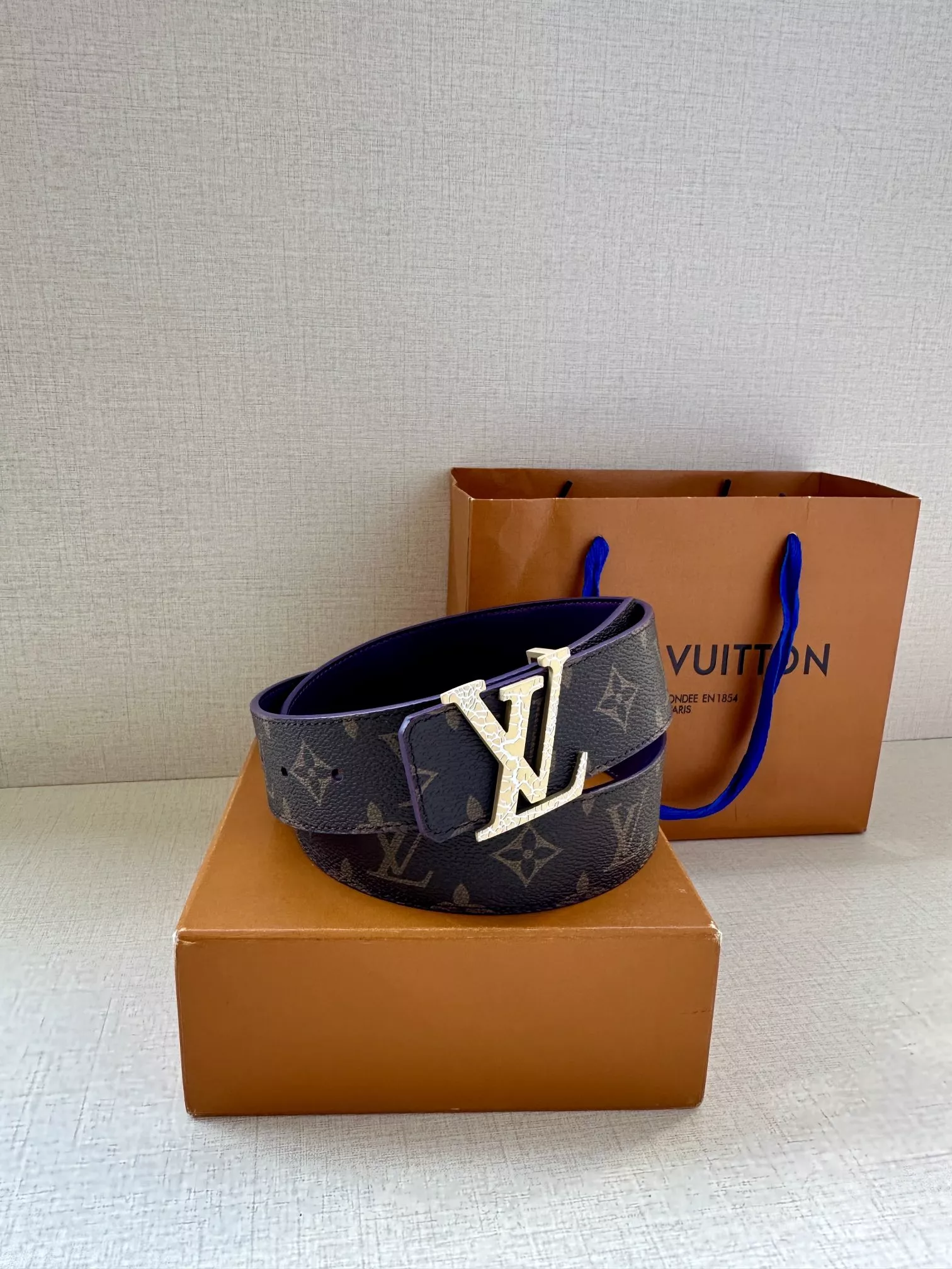 Sleek 9173 Louis Vuitton AAA Quality Belts In 4.0cm For Men