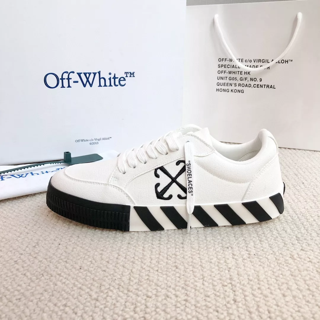 Sleek 9211 Off-White Casual Shoes For Women