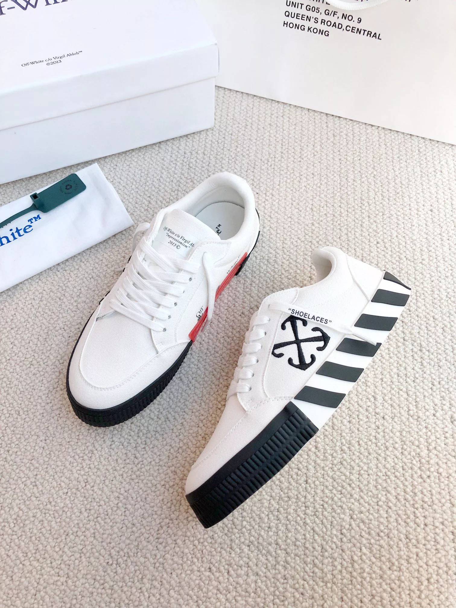 Sleek 9211 Off-White Casual Shoes For Women