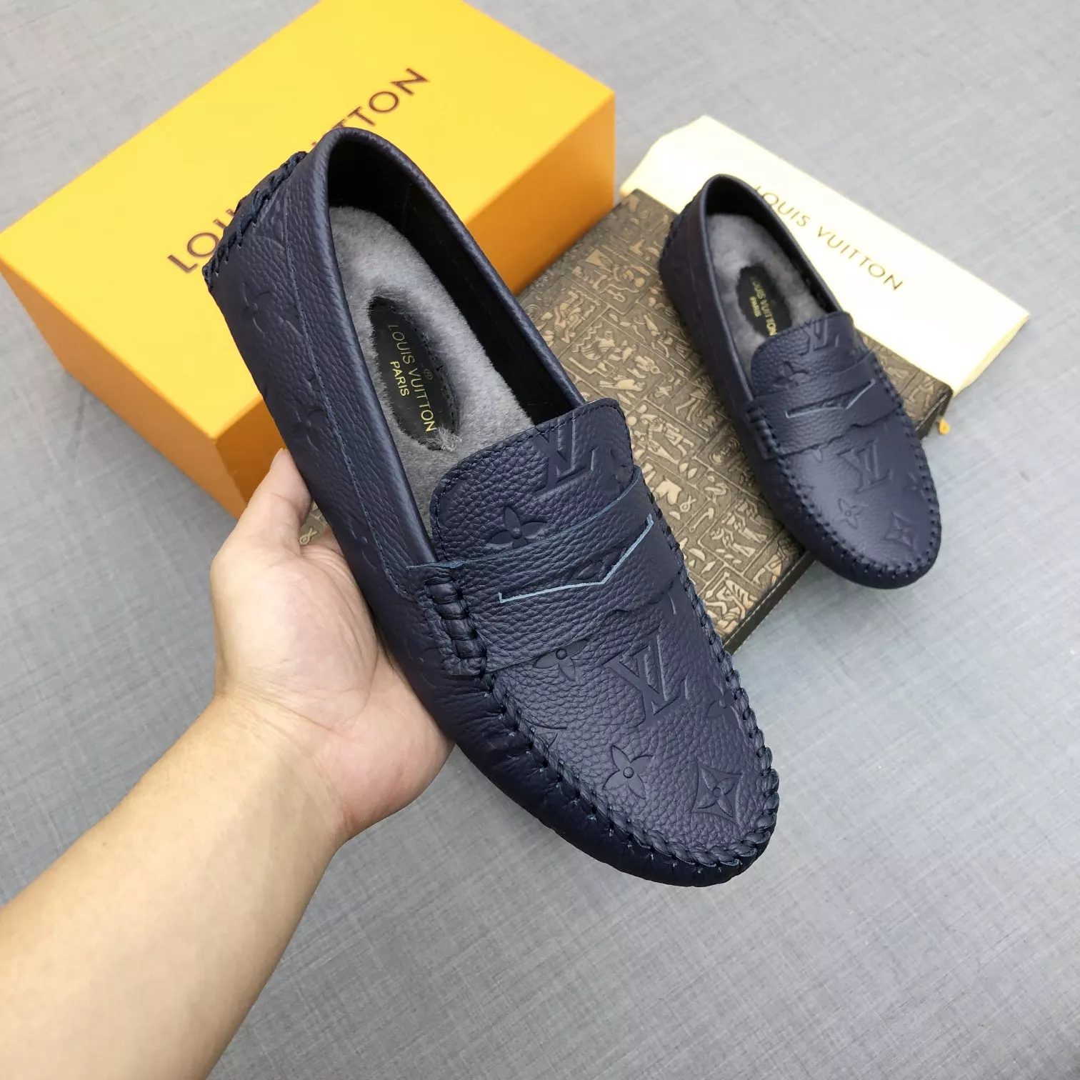 Sleek 9278 Louis Vuitton LV Oxfords Shoes For Men