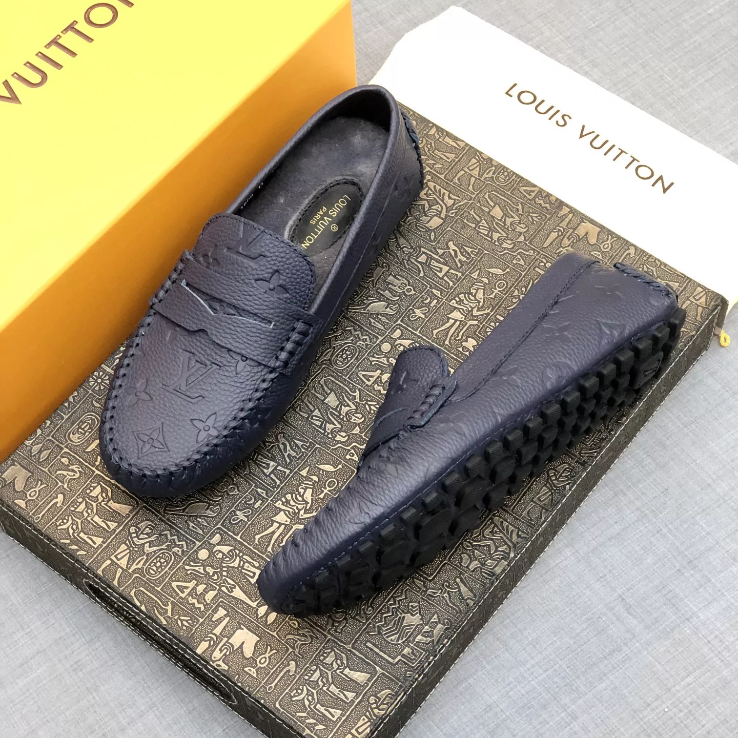 Sleek 9278 Louis Vuitton LV Oxfords Shoes For Men