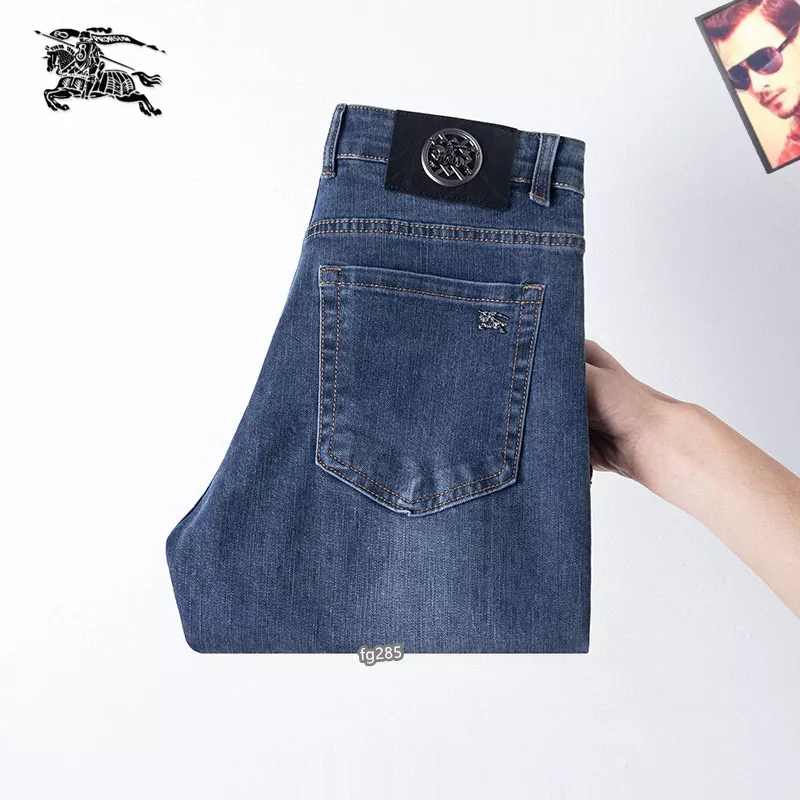 Sleek 9456 Burberry Jeans For Men