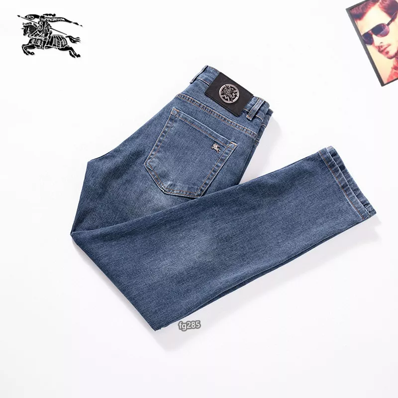 Sleek 9456 Burberry Jeans For Men