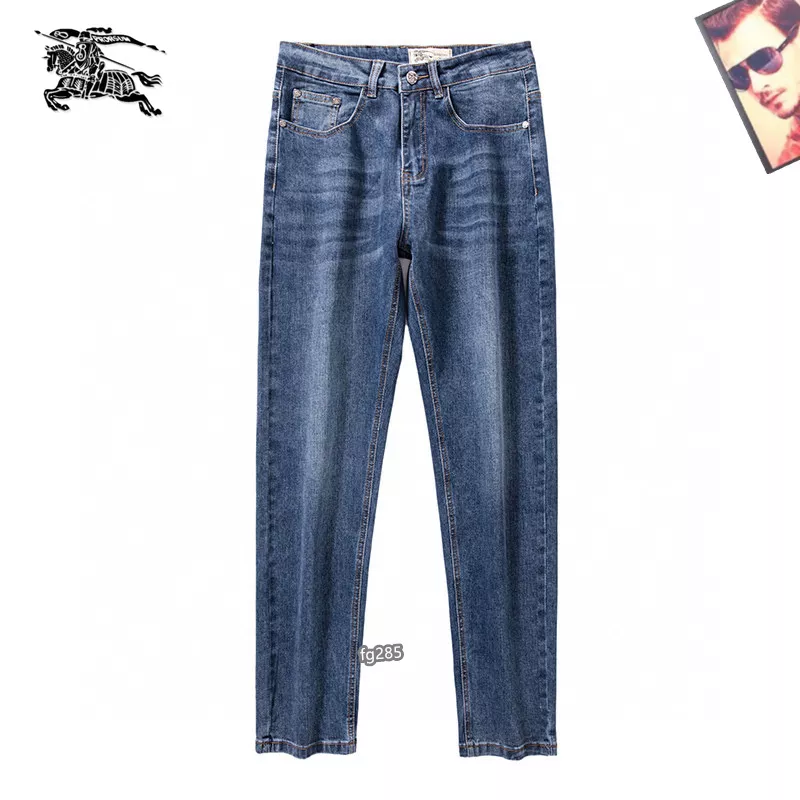 Sleek 9456 Burberry Jeans For Men