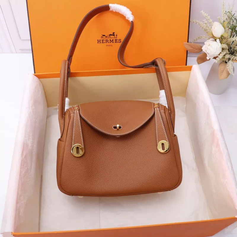 Sleek 9492 Hermes AAA Quality Handbags In Gold For Women