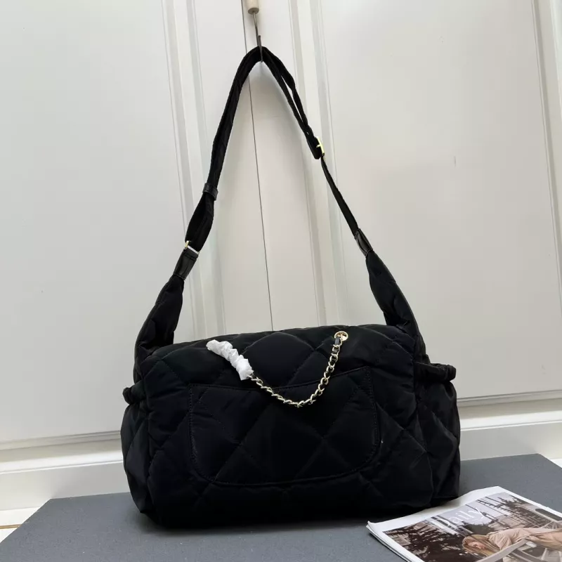 Sleek 9548 Chanel AAA Quality Shoulder Bags For Women