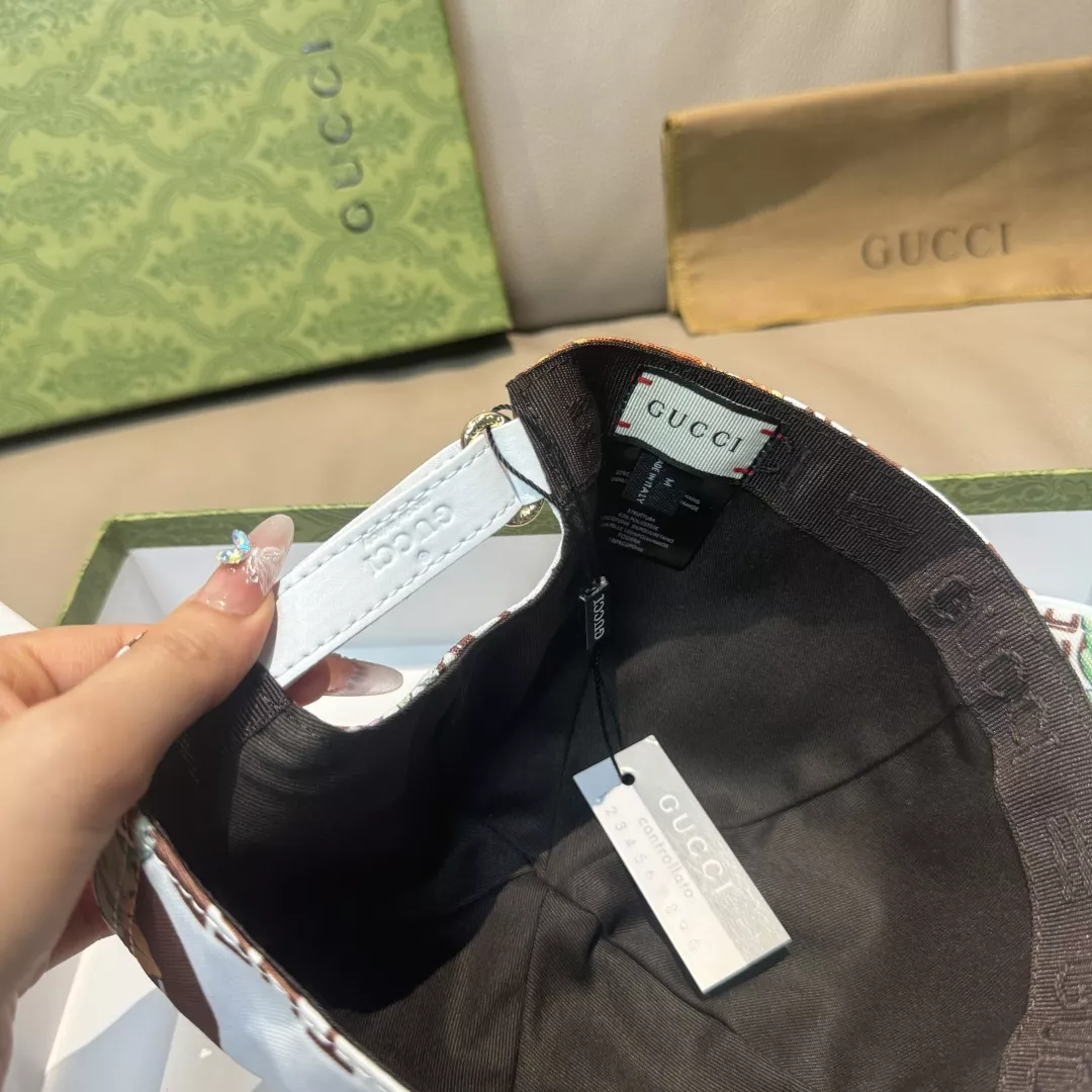 Sleek 9557 Gucci Caps