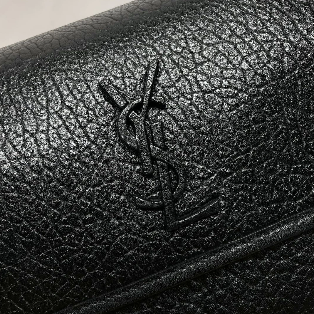 Sleek 9606 Yves Saint Laurent YSL AAA Quality Messenger Bags For Women