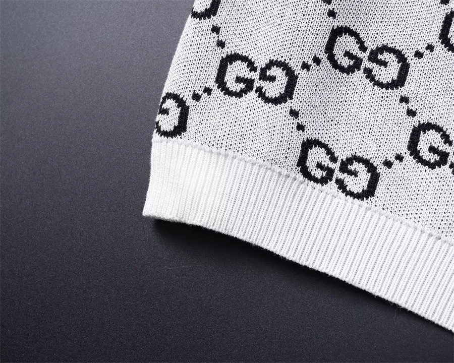 Sleek 9686 Gucci T-Shirts Short Sleeved For Men