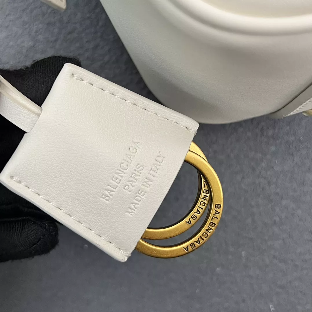 Sleek 9736 Balenciaga AAA Quality Shoulder Bags For Women