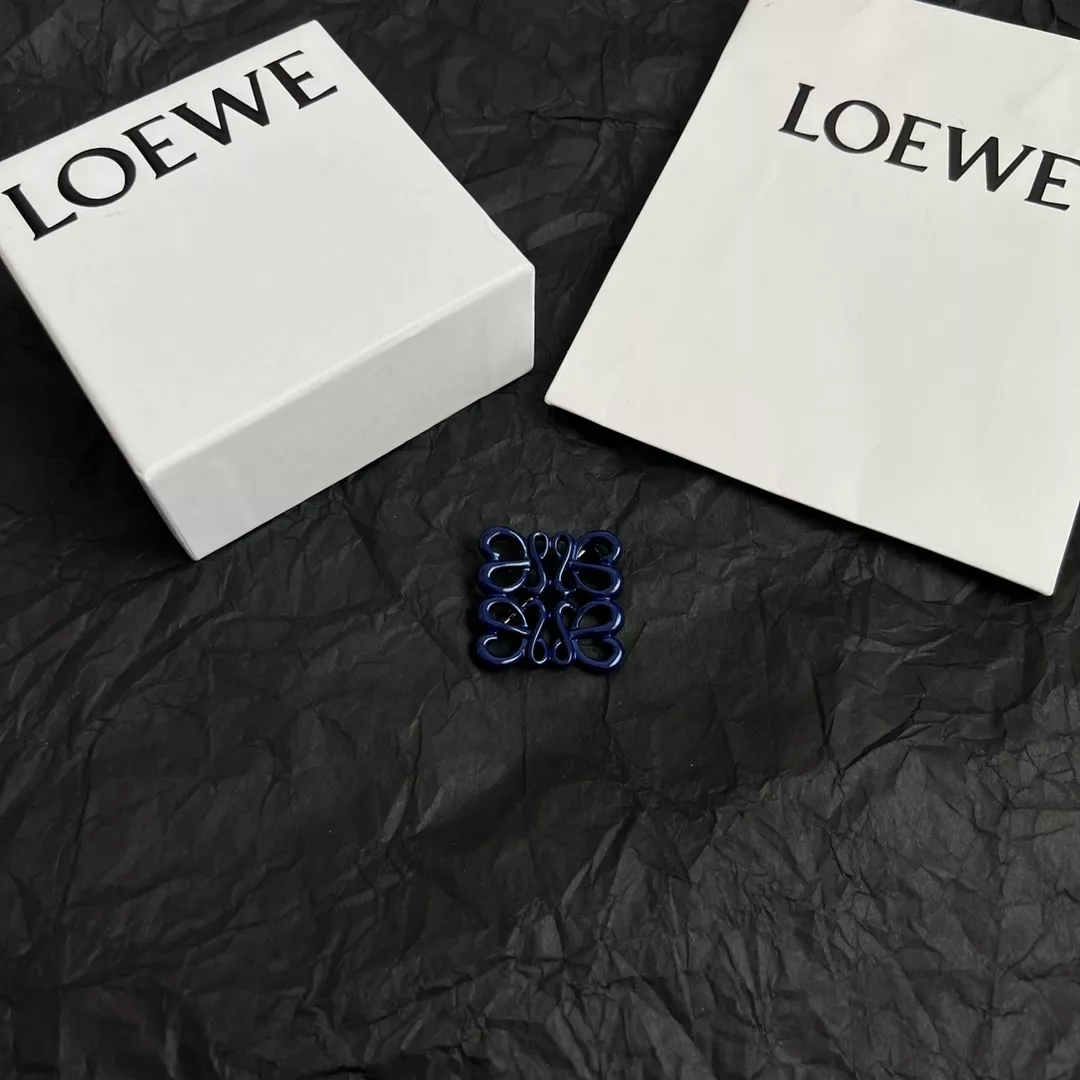 Sleek 9785 LOEWE Brooches For Women