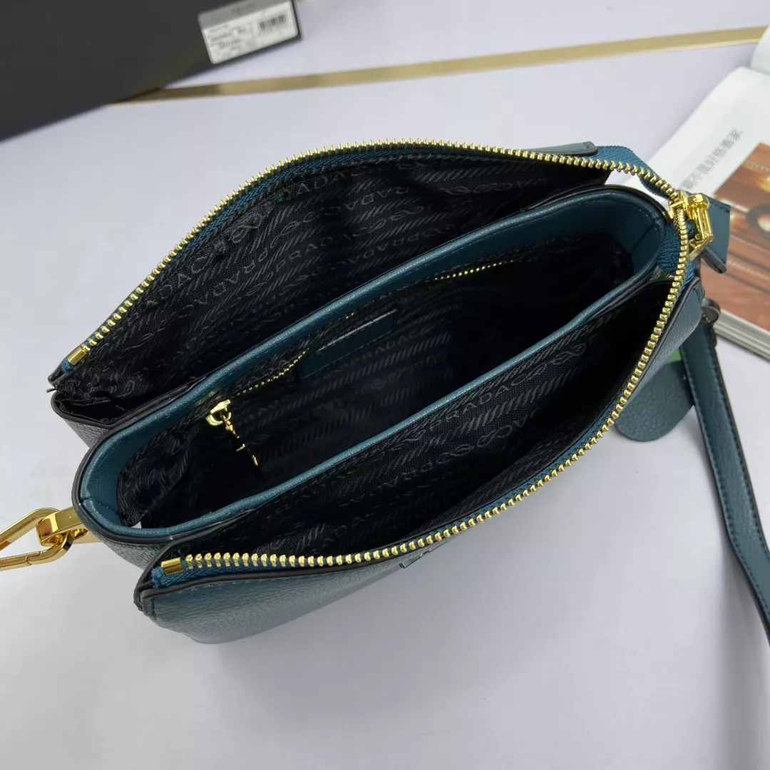 Sleek 9860 Prada AAA Quality Messenger Bags For Women