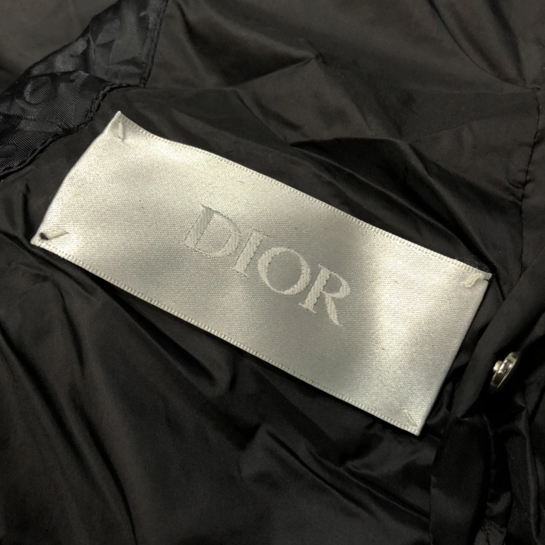 Sleek 9865 Christian Dior Down Feather Coat Sleeveless For Unisex