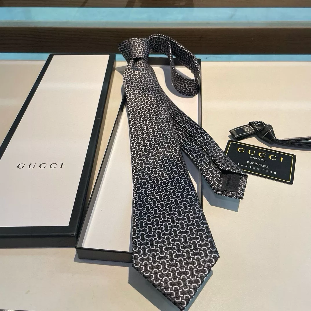 SmartChoice 1137 Gucci Necktie