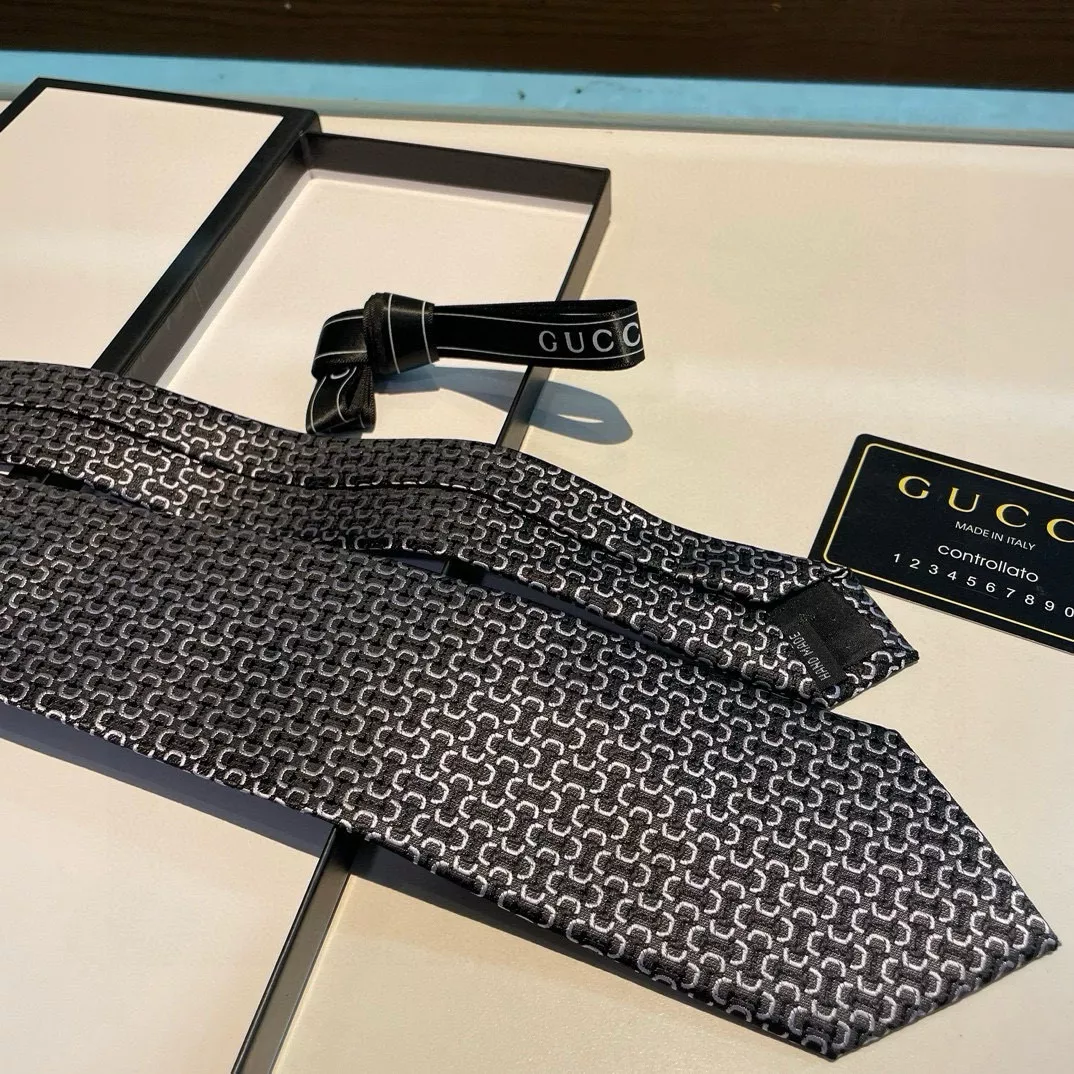 SmartChoice 1137 Gucci Necktie