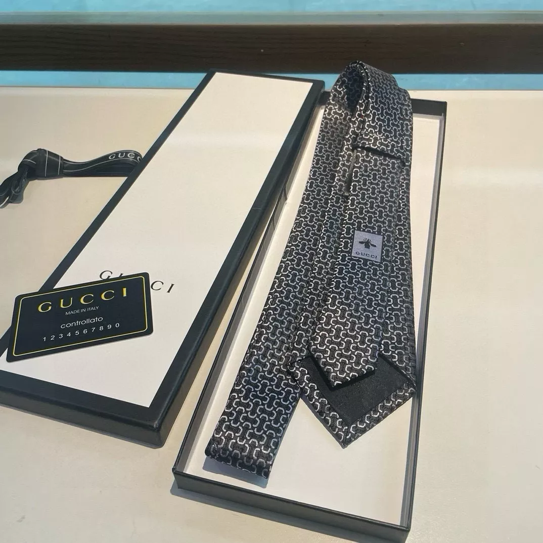 SmartChoice 1137 Gucci Necktie