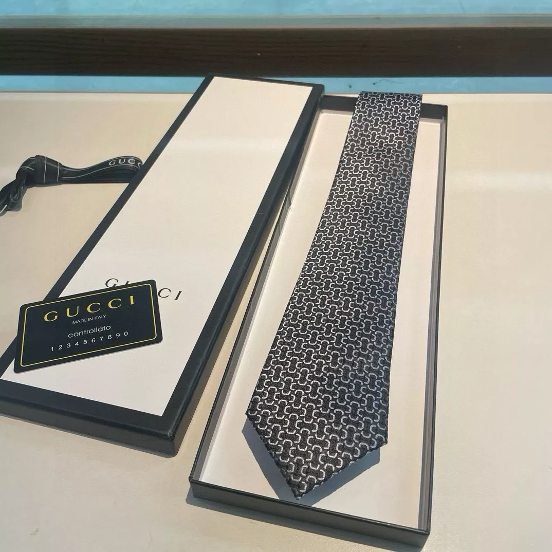 SmartChoice 1137 Gucci Necktie